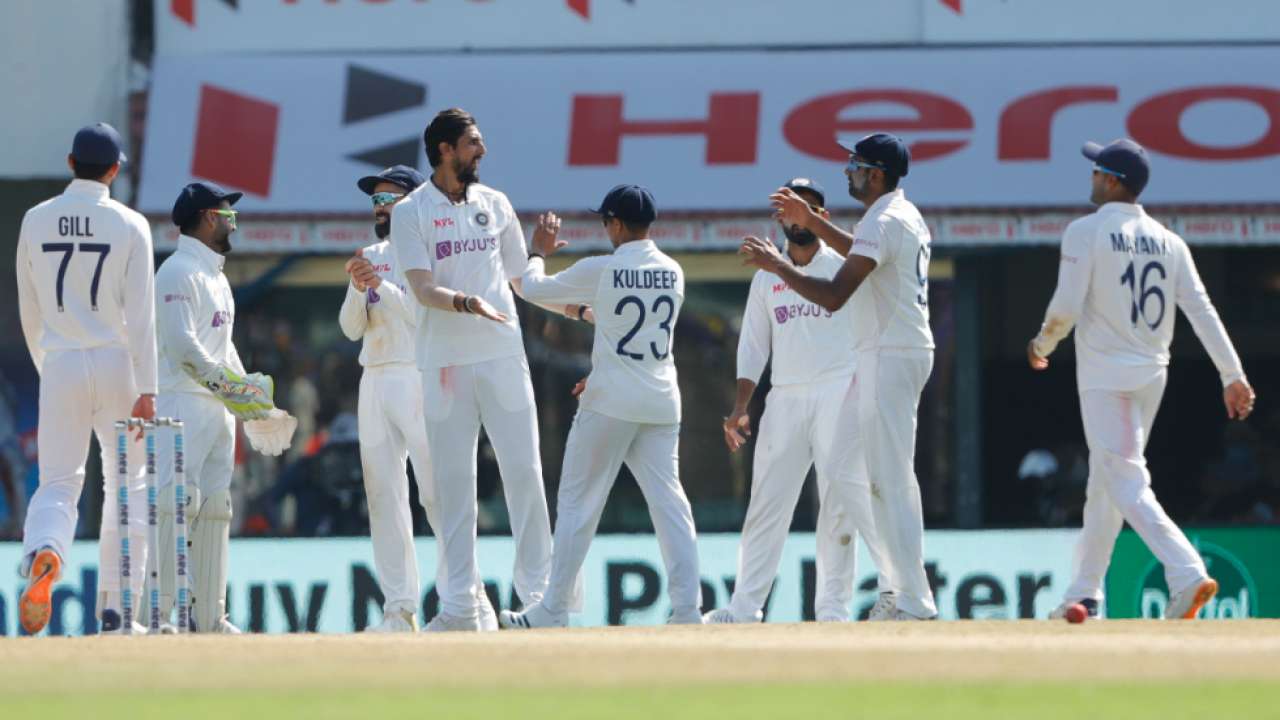 Match looks to have slipped out of England’s grasp as India lead by 249 runs