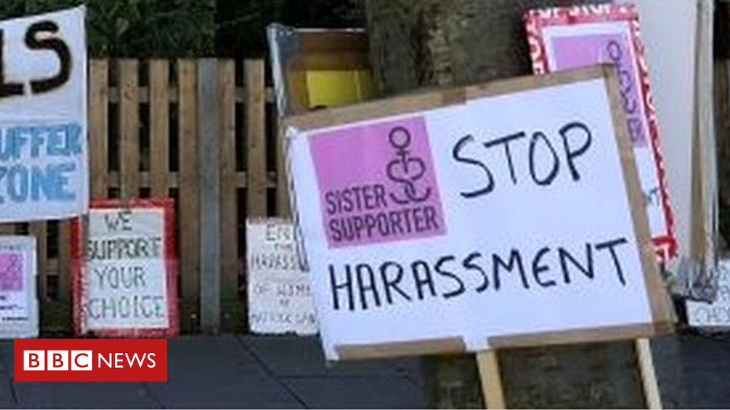 Home Office review over harassment at abortion clinics – BBC News