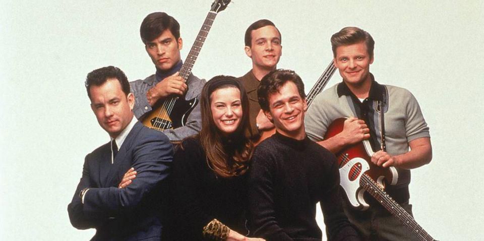 ‘That Thing You Do’ Cast Discuss Its 25th Anniversary, New Platinum Record And Their Love For Tom Hanks