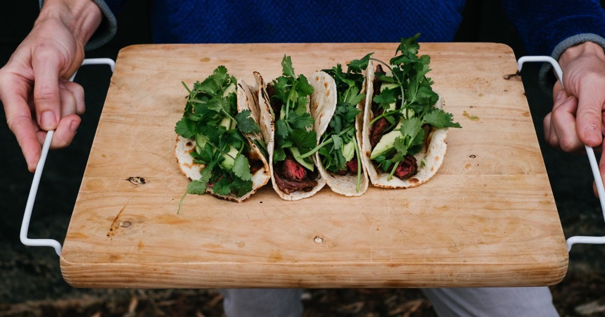 Six-Minute Carne Asada Tacos To Please Any Crowd