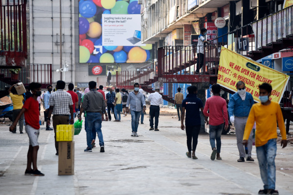 Tiger Global in talks to invest in young Indian social network at $170M valuation – TechCrunch
