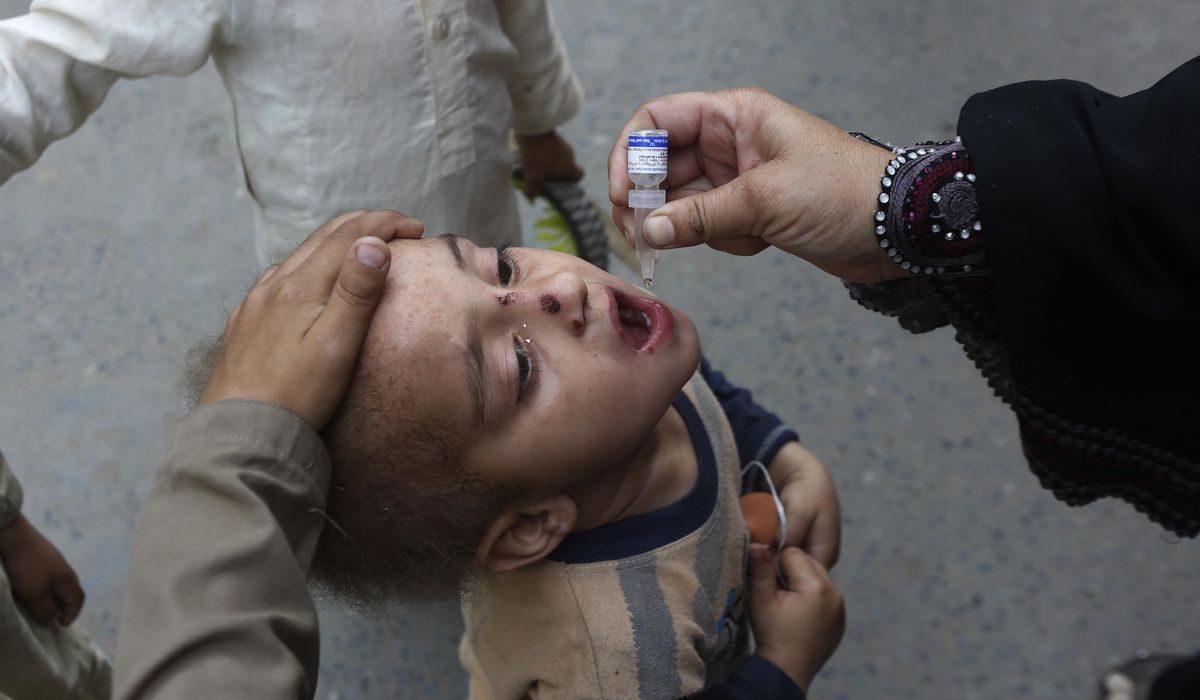 Pakistan launches anti-polio drive amid surge in coronavirus