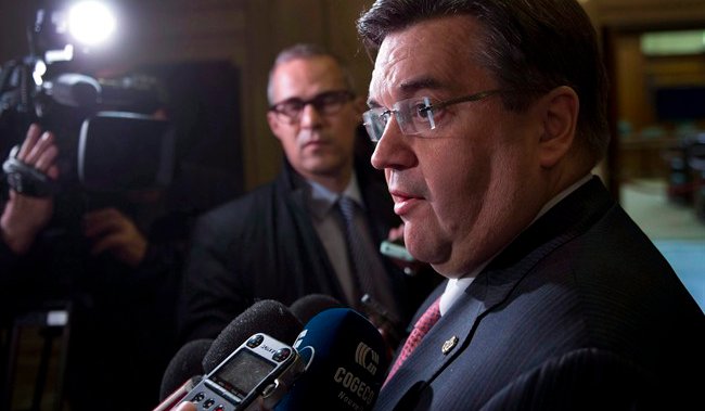 Former Montreal mayor Denis Coderre announces re-election campaign – Montreal