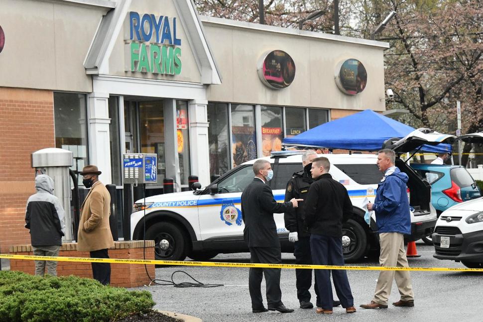 2 Killed, 1 Wounded in Shooting at Convenience Store | Maryland News